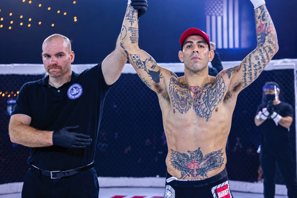 CFFC re-signs Yohan Lainesse, “no one can deny me from that belt”